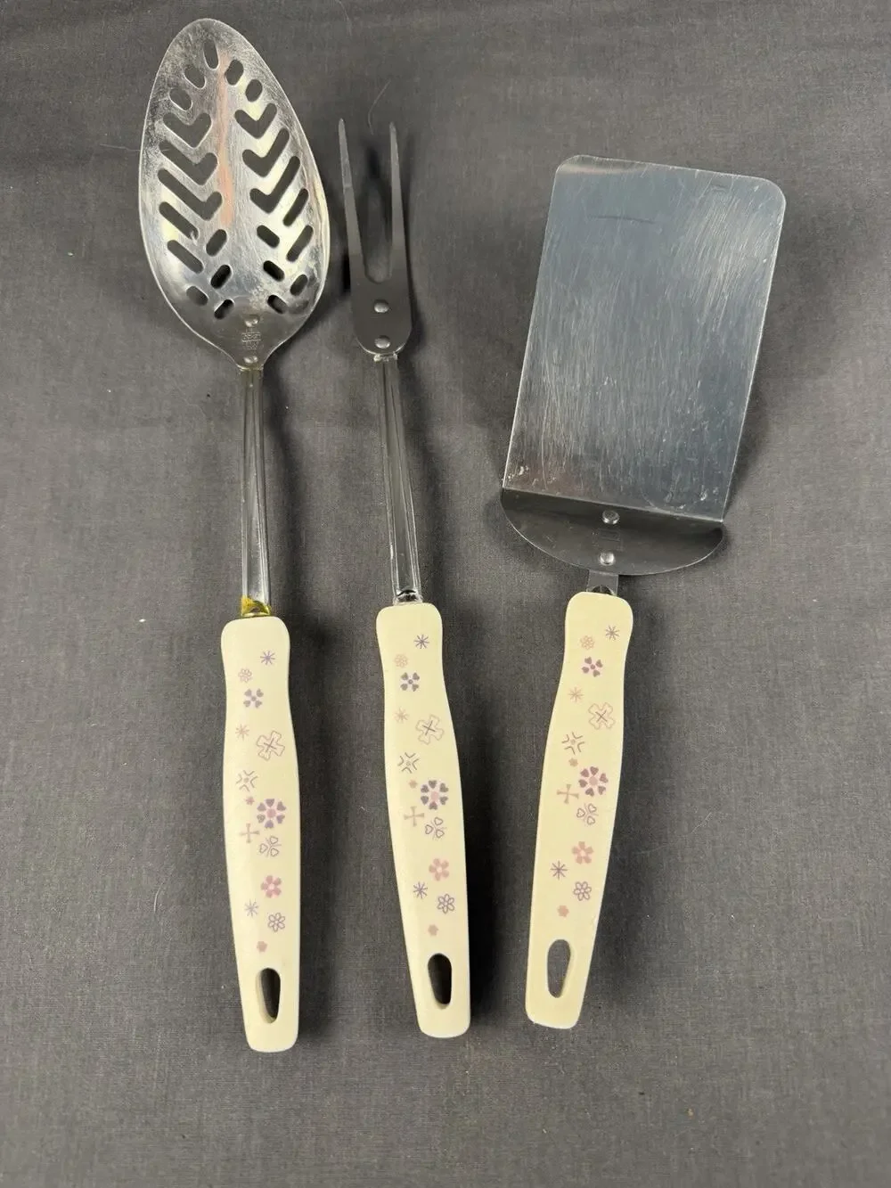 Vintage Ekco Slotted Spoon Serving Fork & Spatula White W/ Purple Flowers